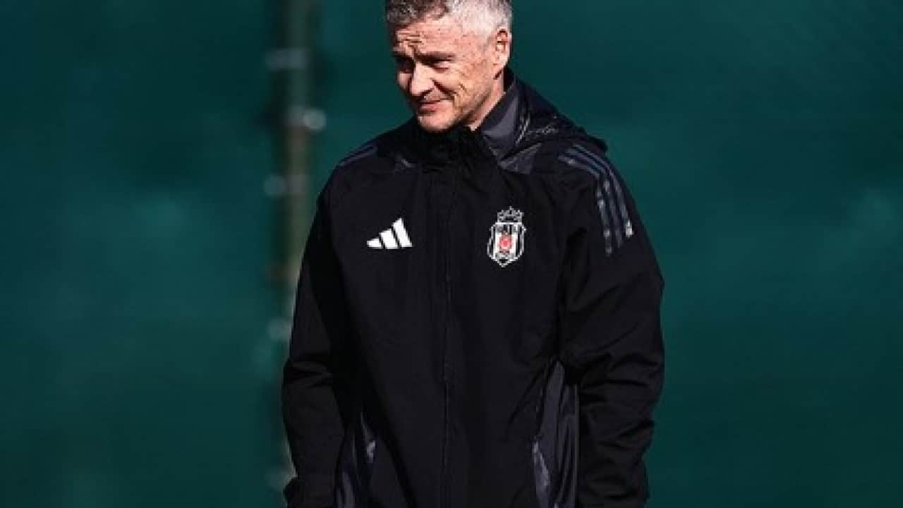 Foto - 10 haftada kovulan kovulana: Süper lig teknik direktör mezarlığına döndü!