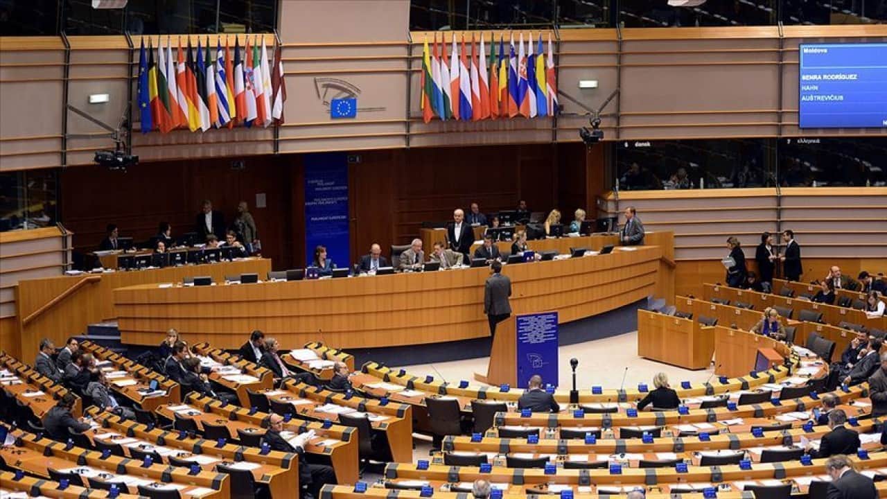 Foto - 10 milyar Euro’ya yakın ceza kesmişti! AB’den Google’a veri talebi