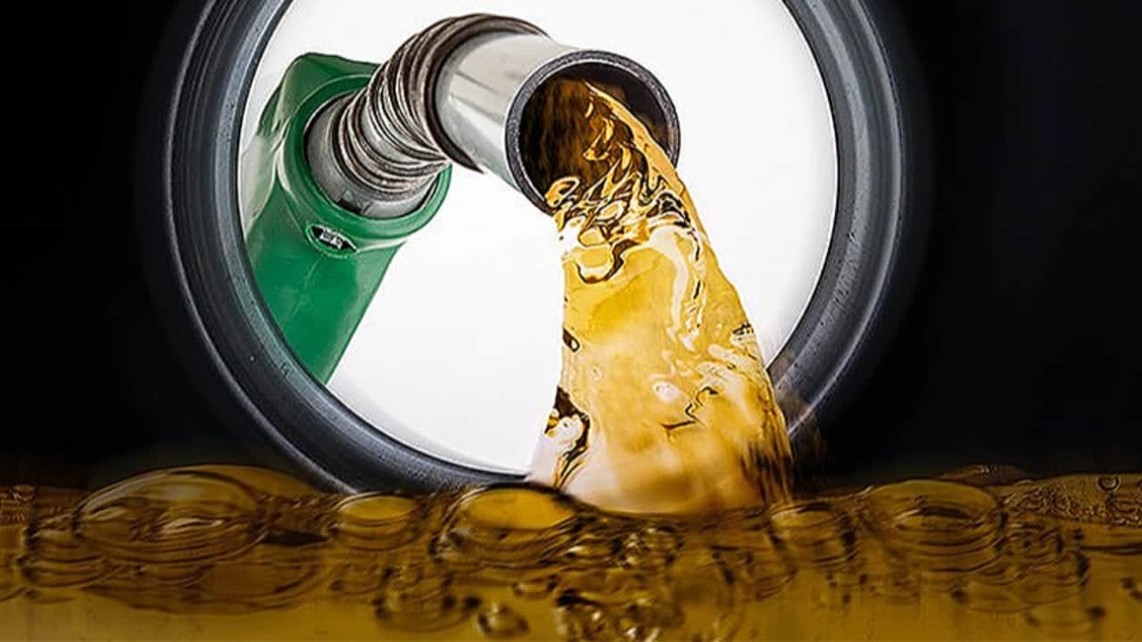 Foto - 12,48 TL’den bahsediliyor! Benzine tüm zamanların en büyük zammı kapıda