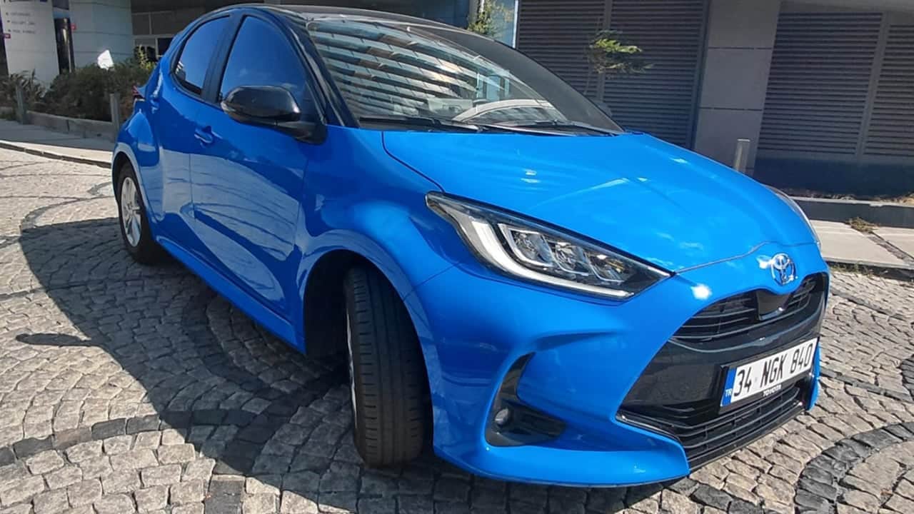 Foto - 130 beygir, 3.9 litre tüketim! Trafikte yakıtı unutturan teknoloji! Toyota Yaris Hybrid 1.5 Passion X-Pack ile şehir içi testi!