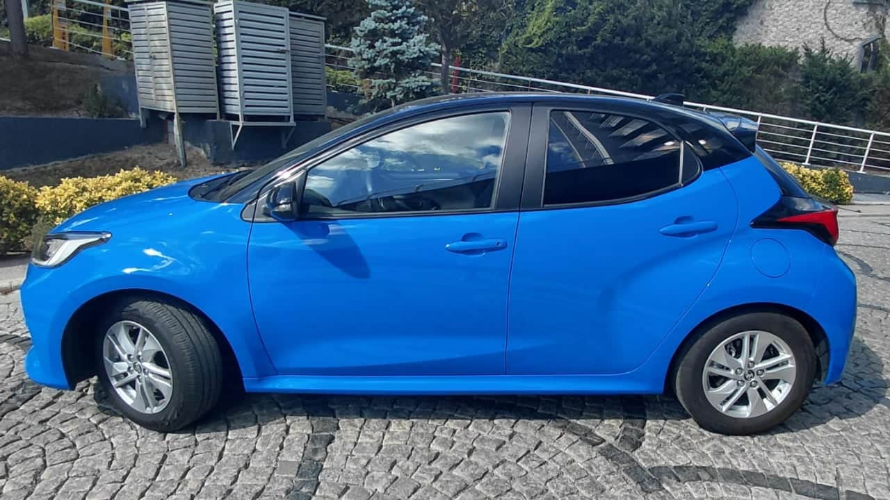 Foto - 130 beygir, 3.9 litre tüketim! Trafikte yakıtı unutturan teknoloji! Toyota Yaris Hybrid 1.5 Passion X-Pack ile şehir içi testi!