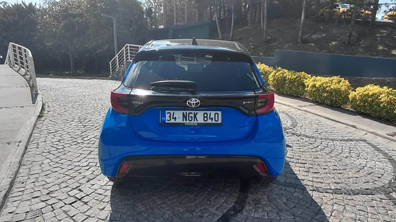 Foto - 130 beygir, 3.9 litre tüketim! Trafikte yakıtı unutturan teknoloji! Toyota Yaris Hybrid 1.5 Passion X-Pack ile şehir içi testi!