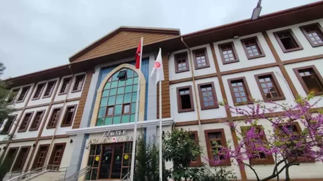 Foto - 16 yaşındaki kıza müstehcen mesaj atmıştı! Hasbi Dede’nin hapis cezasına onama ‘Belediye Meclisi yeniden sandık başına gidecek’