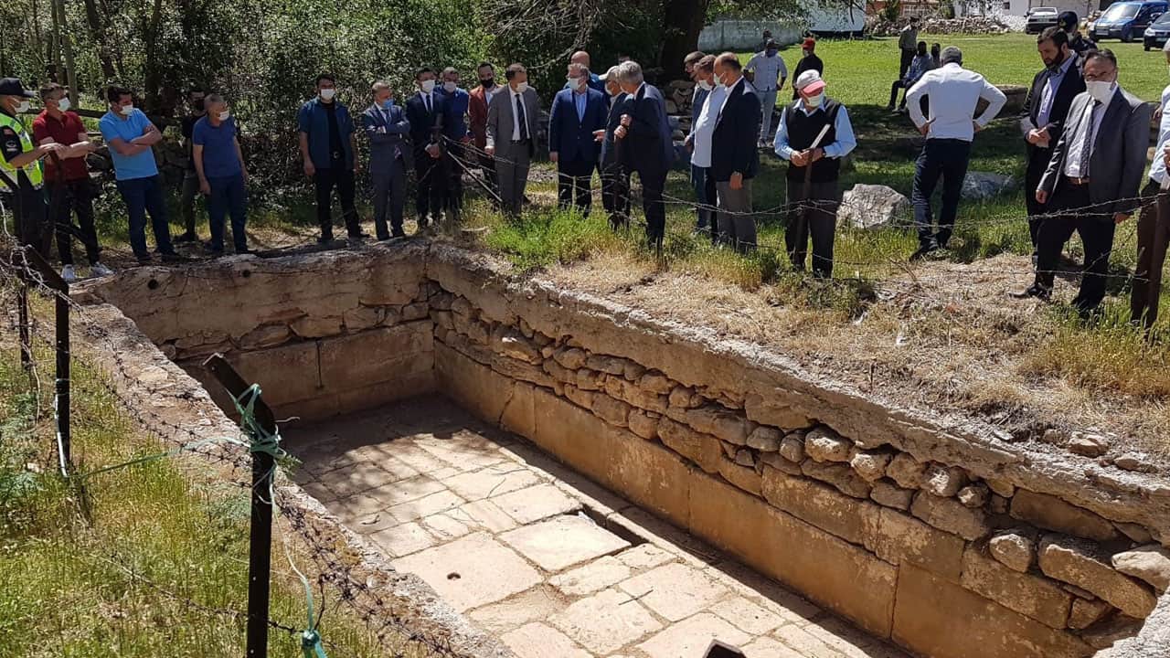 Foto - 2 bin yıllık tarih yeniden suyla buluştu! Antik havuz 20 yıl sonra ortaya çıktı