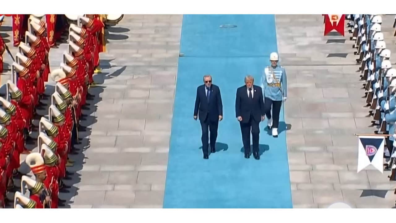 Foto - 200 yıl sonra devlet törenindeler! Trump’ı Yeniçeri alayı karşıladı, Osmanlı’nın muhteşem askerleri dönüş yaptı