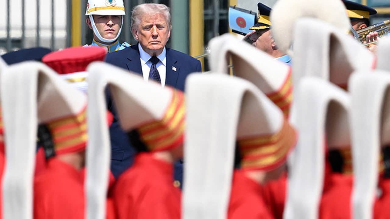 Foto - 200 yıl sonra devlet törenindeler! Trump’ı Yeniçeri alayı karşıladı, Osmanlı’nın muhteşem askerleri dönüş yaptı