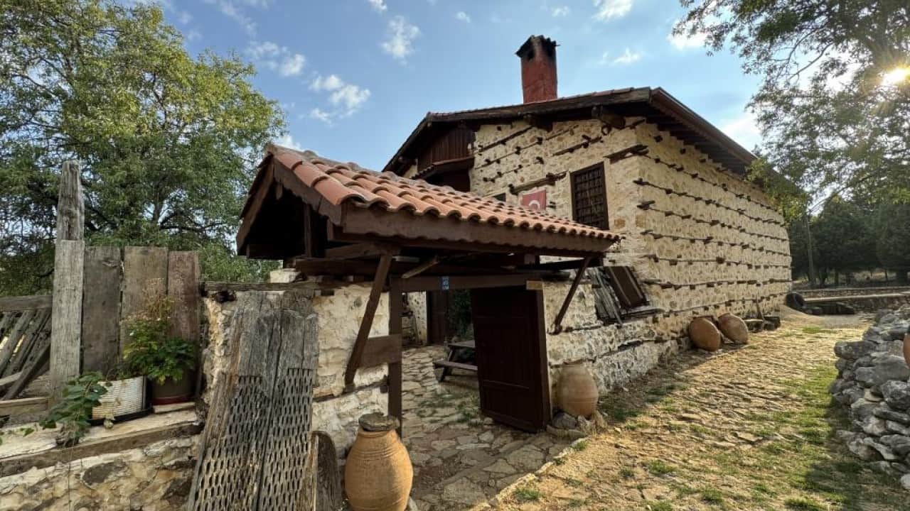 Foto - 25 hane ve 55 nüfusla başardı! Betonsuz köy 8 ayda 100 bin turist ağırladı
