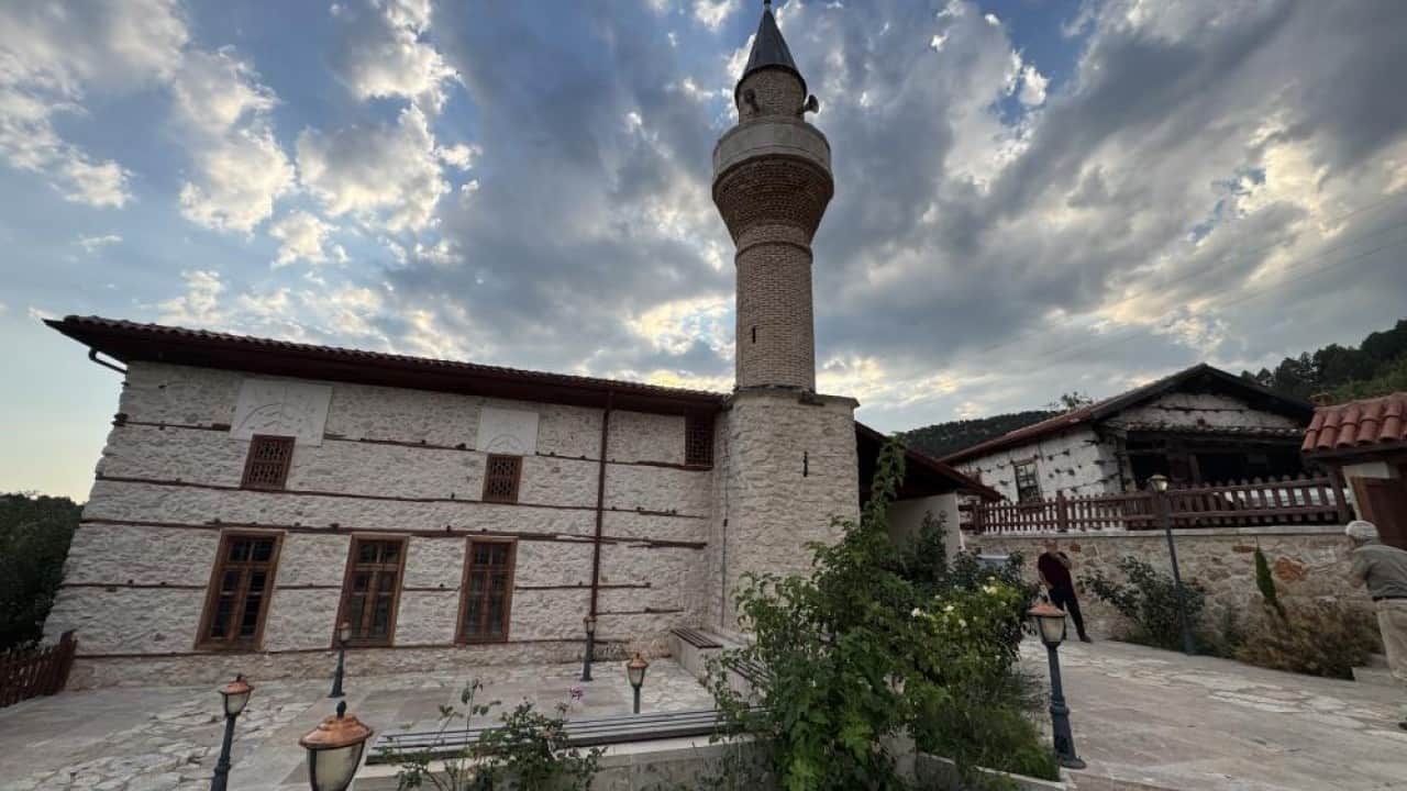 Foto - 25 hane ve 55 nüfusla başardı! Betonsuz köy 8 ayda 100 bin turist ağırladı