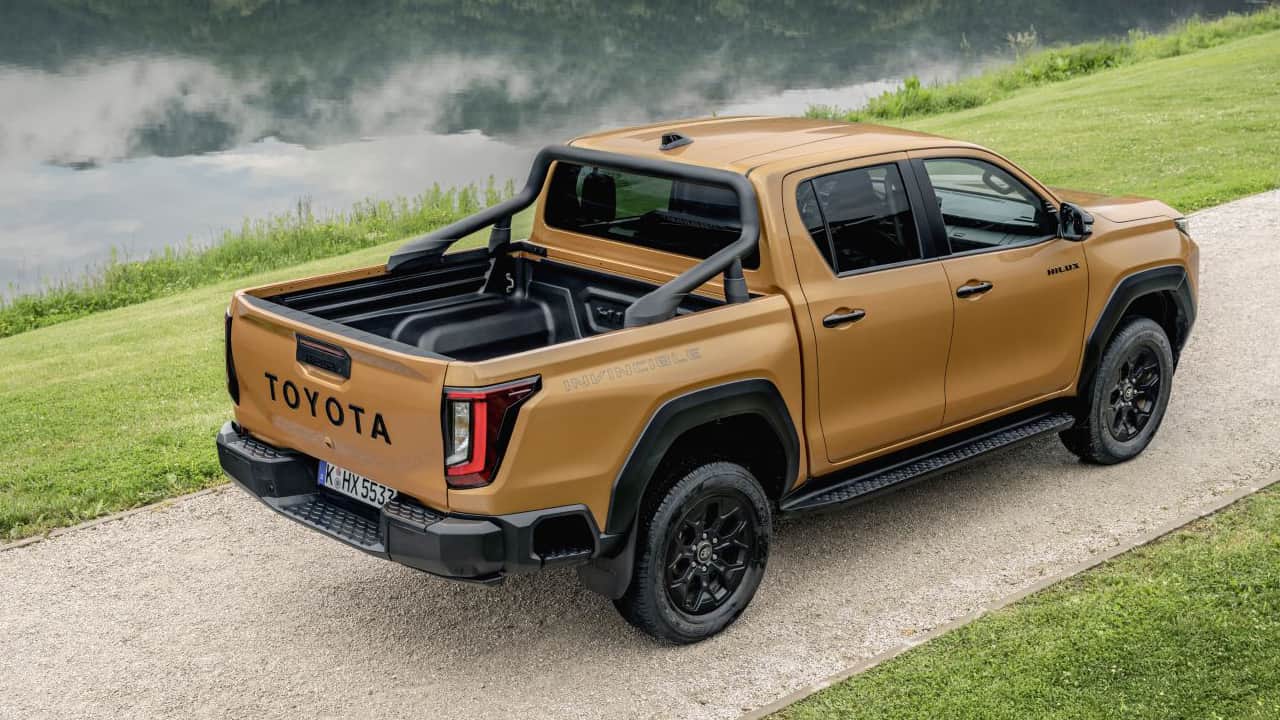 Foto - 27 milyonluk efsane Türkiye yolunda! Bu Hilux bildiğiniz Hilux değil! Pick-up tahtında yeni dönem başladı! 