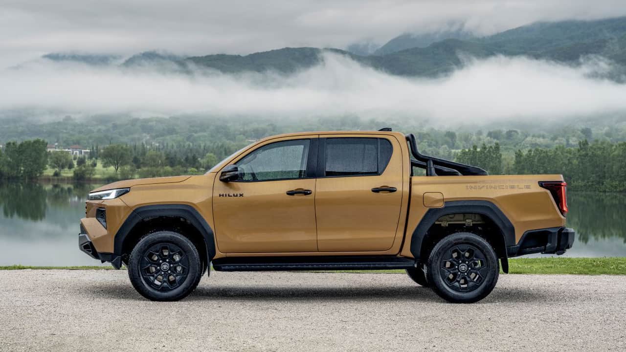Foto - 27 milyonluk efsane Türkiye yolunda! Bu Hilux bildiğiniz Hilux değil! Pick-up tahtında yeni dönem başladı! 