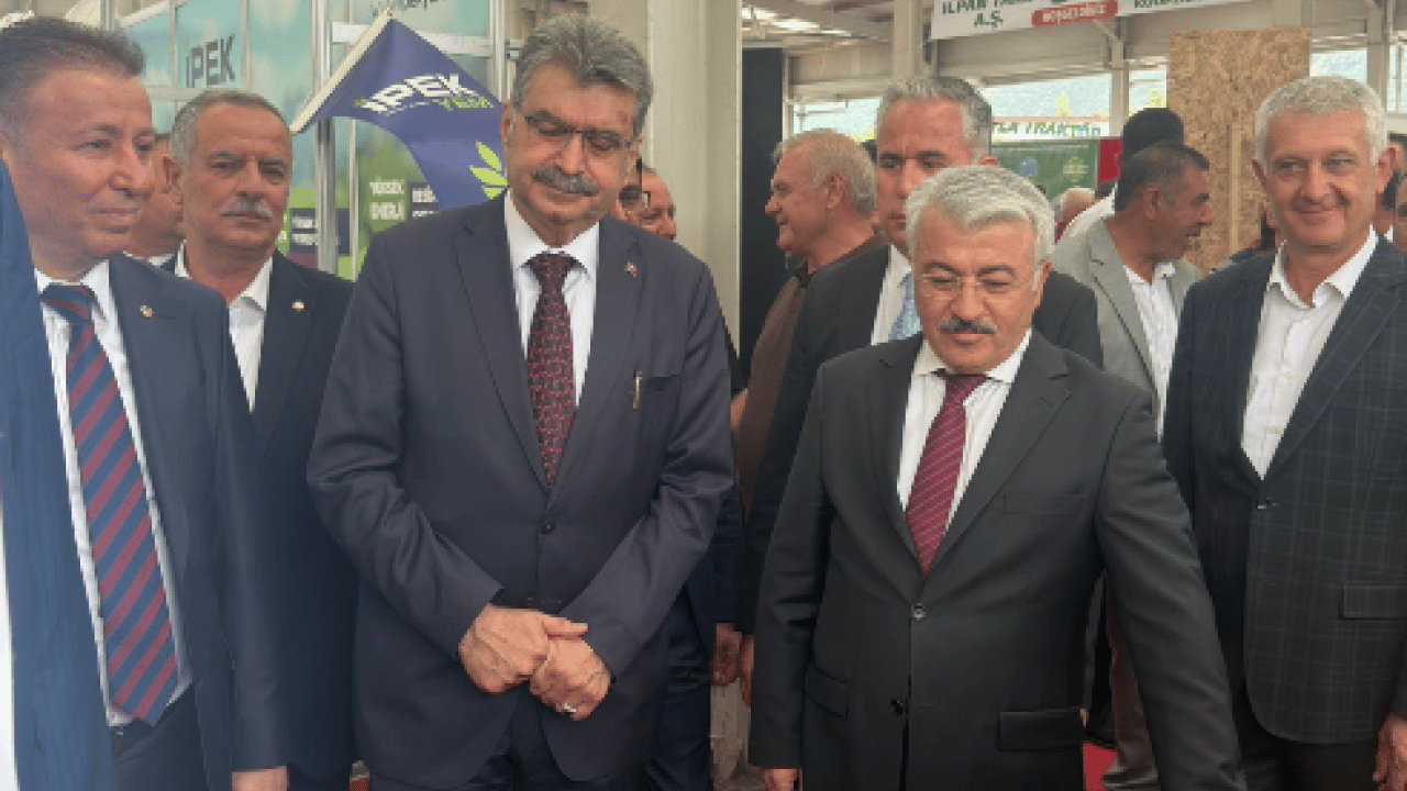 Foto - 3. Akşehir Tarım, Hayvancılık ve Yem Fuarı kapılarını açtı...