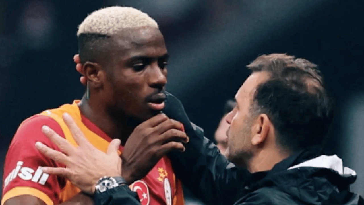 Foto - 3 hafta sahalarda olmayacak Victor Osimhen teknik heyeti endişelendiriyor: Okan Buruk rotasyon mesaisinde