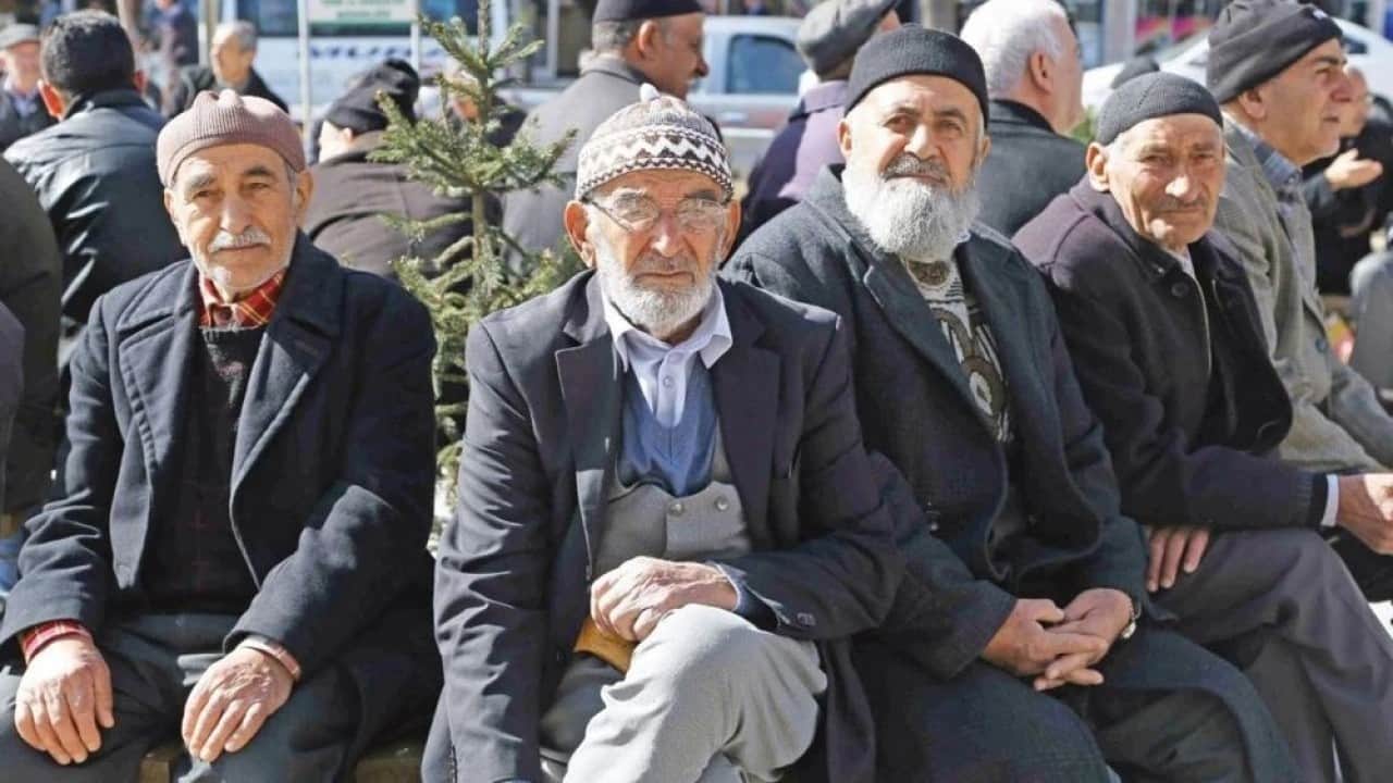 Foto - 3 ilde emeklilerin sayısı çalışanların sayısını geçti