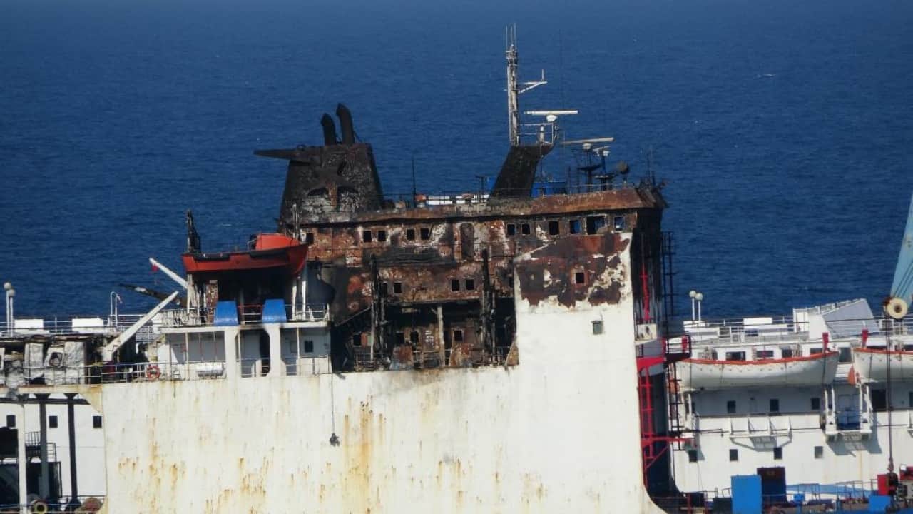 Foto - 3 kez üst üste hedef alındı Dron saldırısına uğrayan gemi Trabzon’a geldi.
