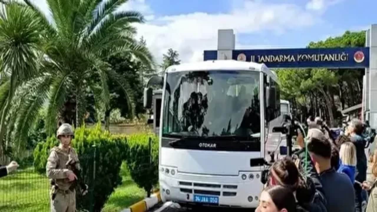 Foto - 3 ünlü spikerin gözaltına alınmasının perde arkası ortaya çıktı! Fitili öyle biri ateşlemiş ki...
