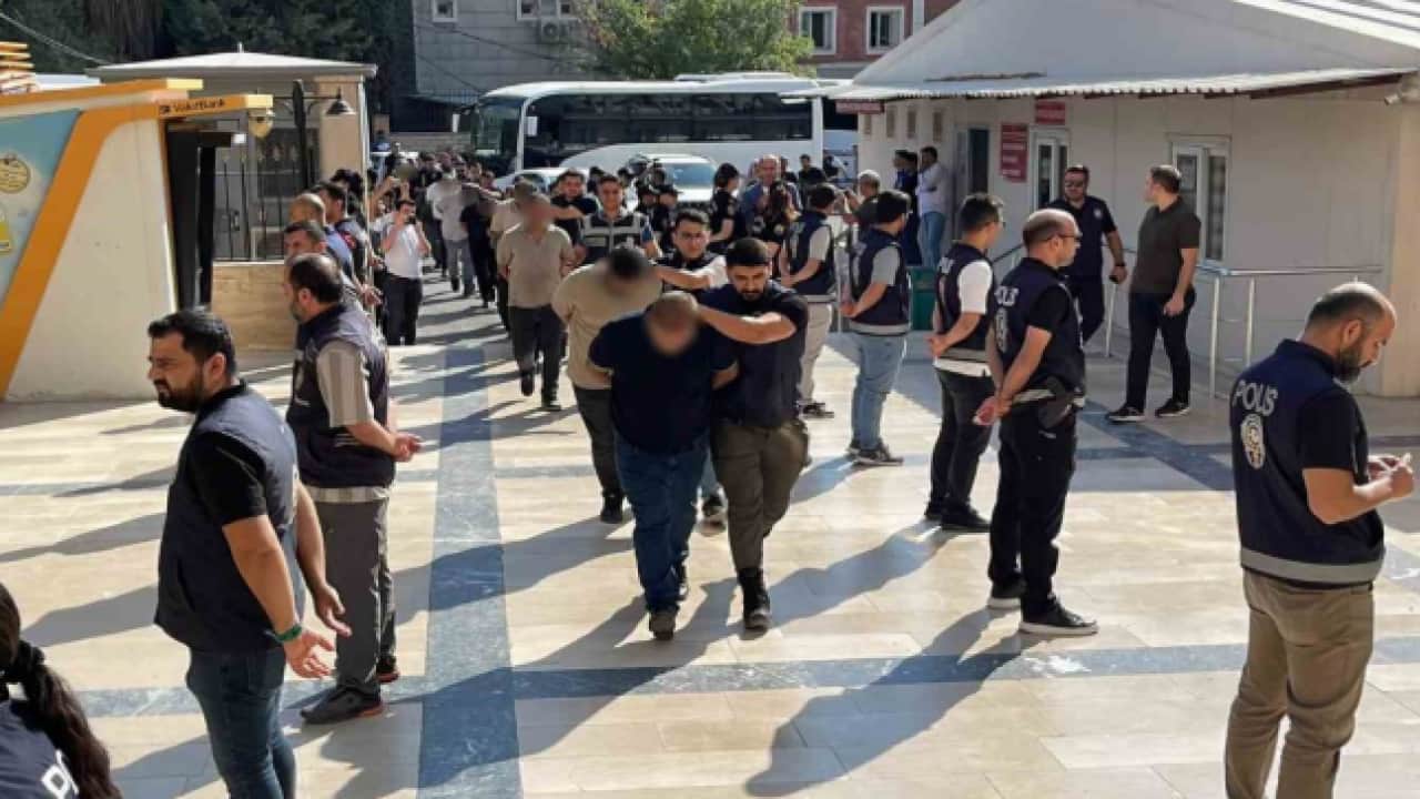Foto - 3.9 milyar liralık hesap hareketliliği: Yasadışı bahise 27 tutuklama daha