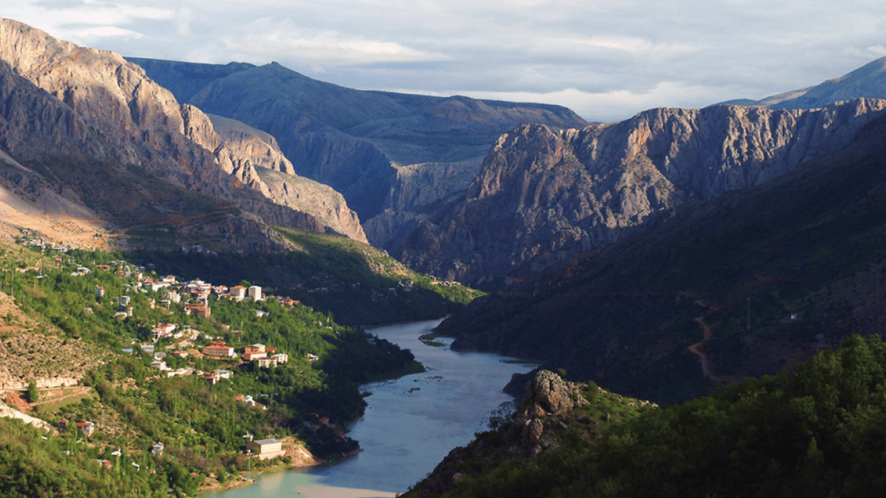 Foto - 47. Erzincan Kemaliye (Eğin) Uluslararası Kültür ve Doğa Sporları Şenliği coşkusu