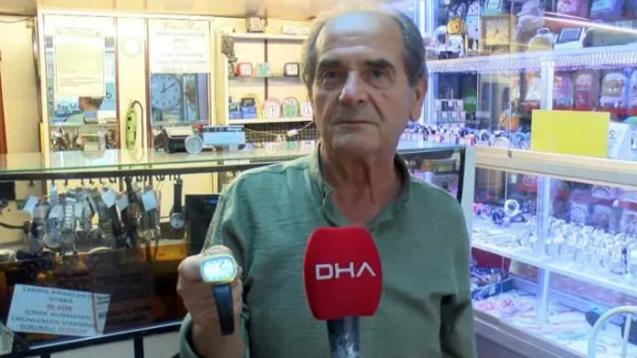 Foto - 52 yıllık yeniden çalışır hale getirdi! Fiyatı dudak uçuklattı!