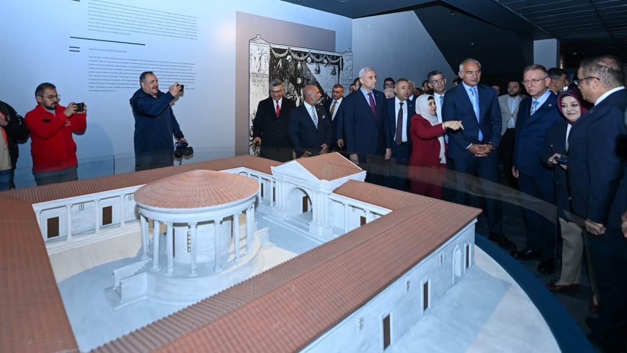 Foto - 62 bin 701 eser, 5 farklı tema, tek çatı... Kütahya Arkeoloji ve Maden müzesi açıldı