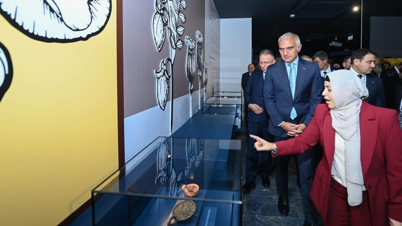 Foto - 62 bin 701 eser, 5 farklı tema, tek çatı... Kütahya Arkeoloji ve Maden müzesi açıldı