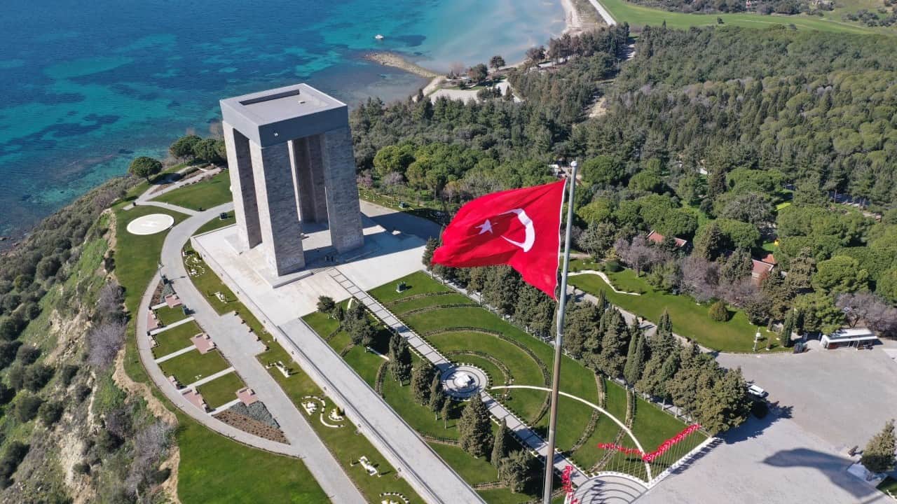 Foto - 7 düveli dize getirişimizin 111. Yıldönümü: Tarihçi Yazar Ramazan Akbaş Anlattı: Çanakkale Deniz Savaşı Nasıl Kazanıldı?