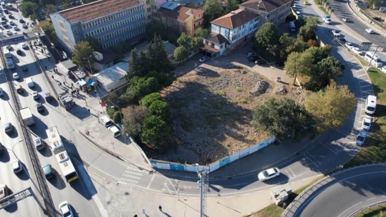 Foto - 7 yıldır çivi çakılmıyor! Ekrem’in cami sözü havada kaldı