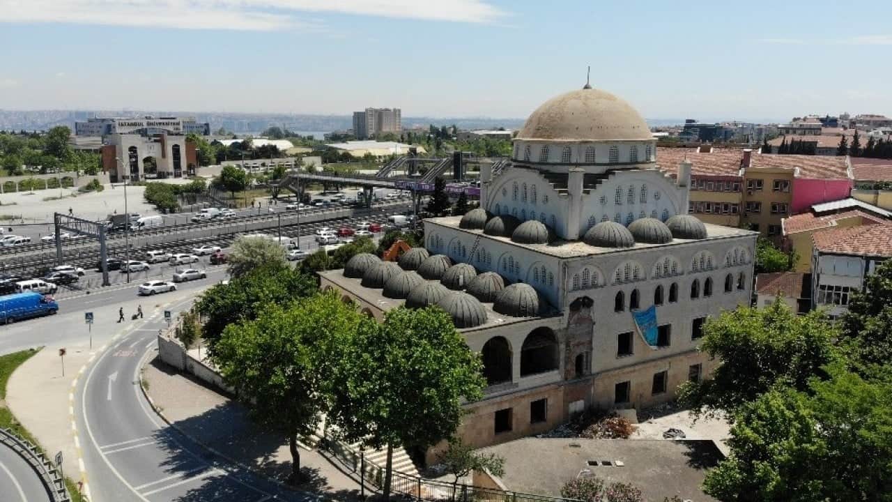 Foto - 7 yıldır çivi çakılmıyor! Ekrem’in cami sözü havada kaldı
