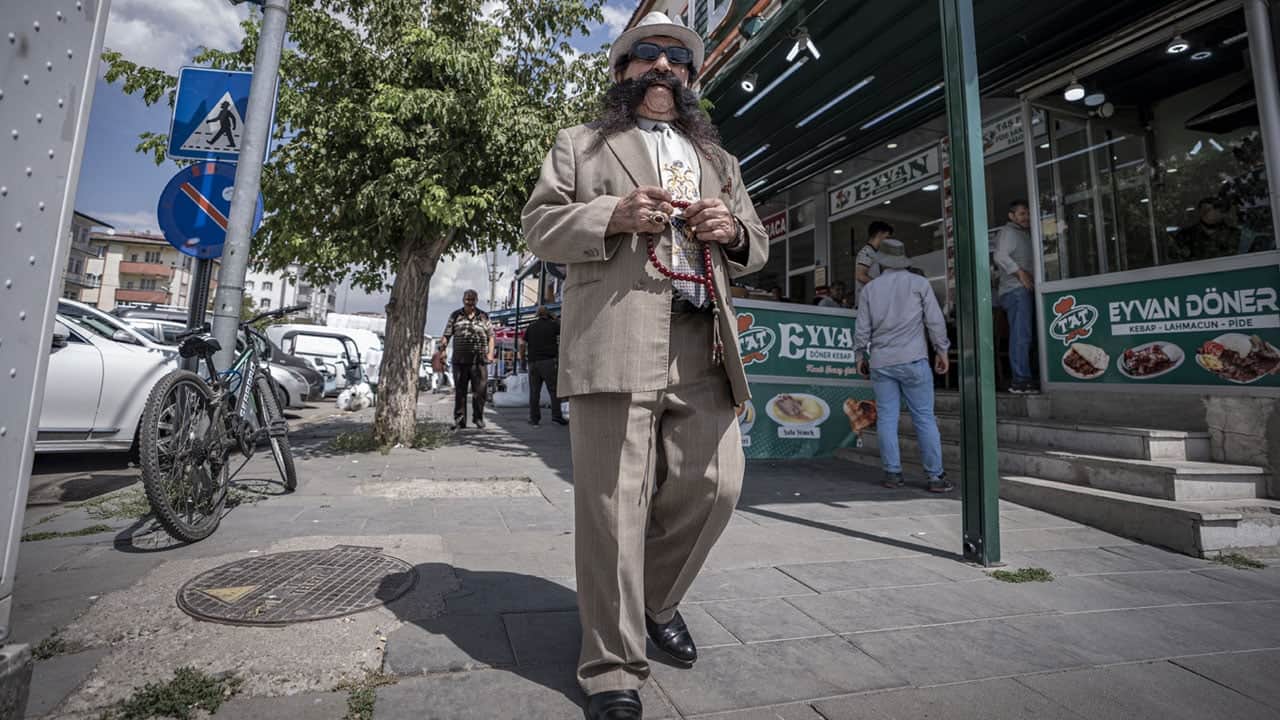 Foto - 70 yıldır bıyıklarını kesmiyor! Horasanlı Pala’nın sırrını kimse bilmiyor
