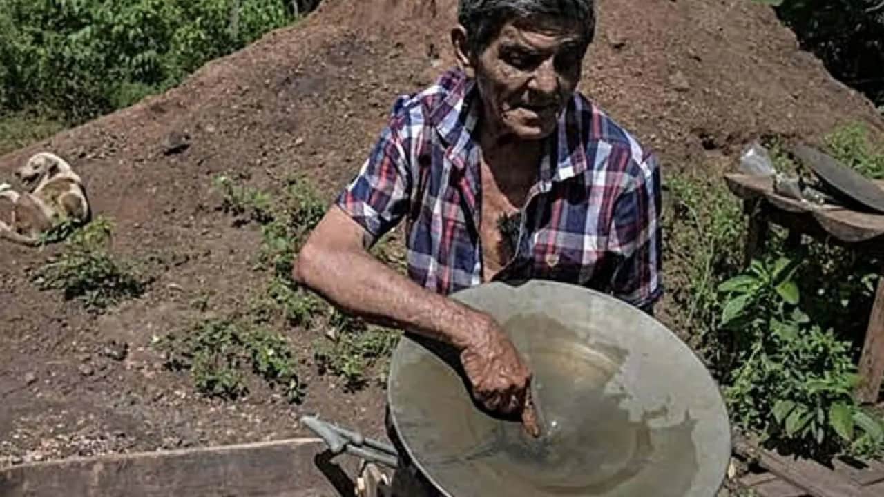 Foto - 700 kilo altın bulup zengin olmuştu! Madencinin şimdiki hali görenleri şaşırtıyor!