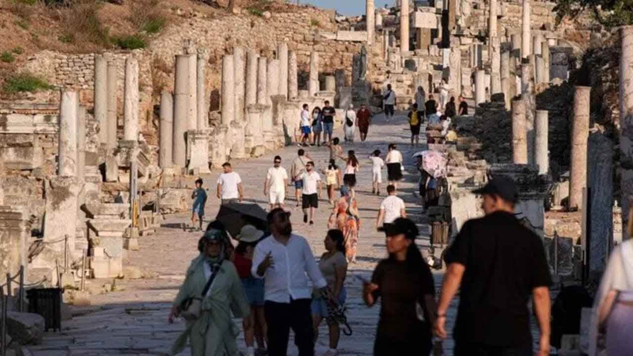 Foto - Türkiye’ye akın akın geldiler: İşte en fazla turist gönderen ülkeler
