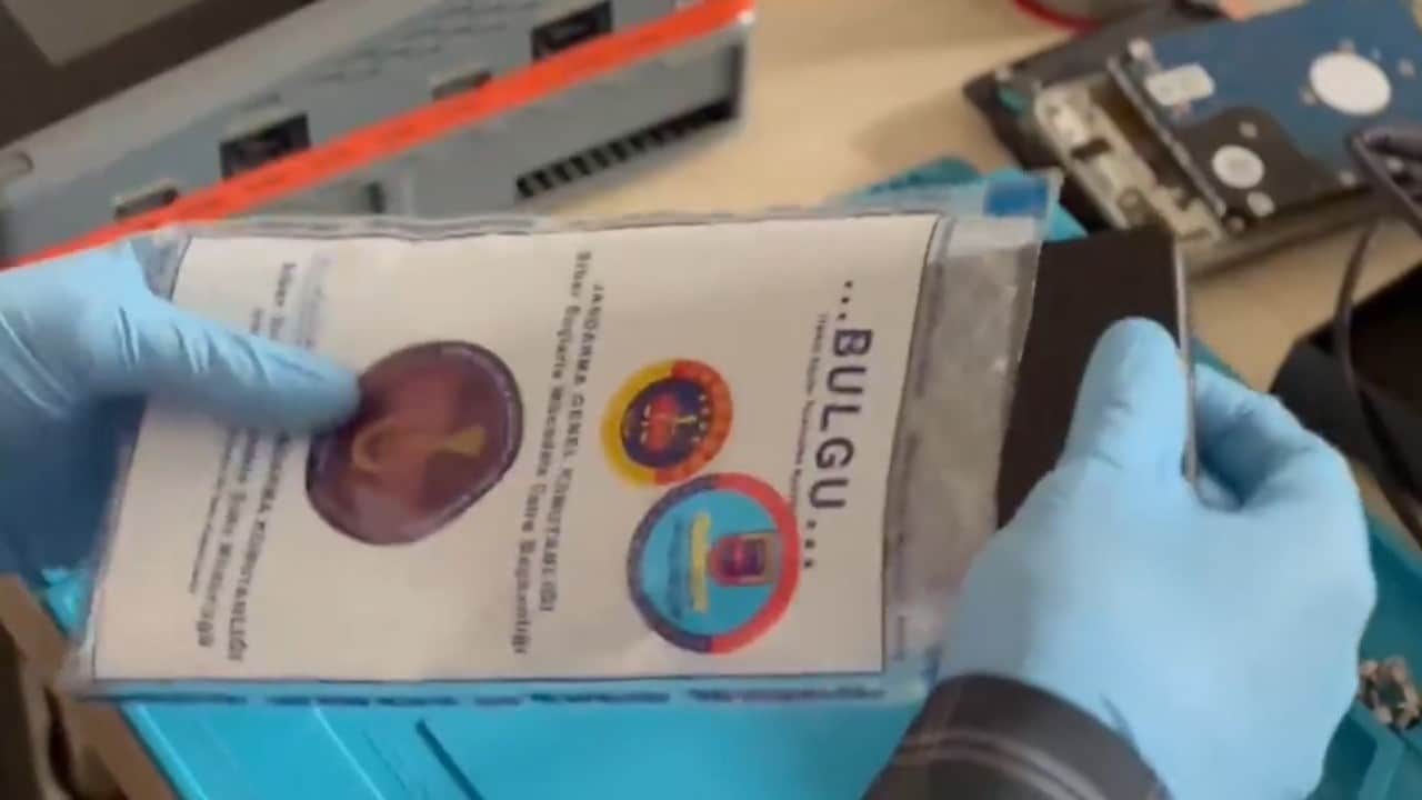 Foto - 8 ilde yasa dışı bahis operasyonu: 17 milyar 750 milyon lira para hareketliliği tespit edildi 