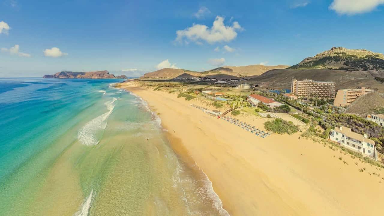 Foto - 9 kilometrelik altın kumsala sahip! Avrupa’nın gizli adası ortaya çıktı