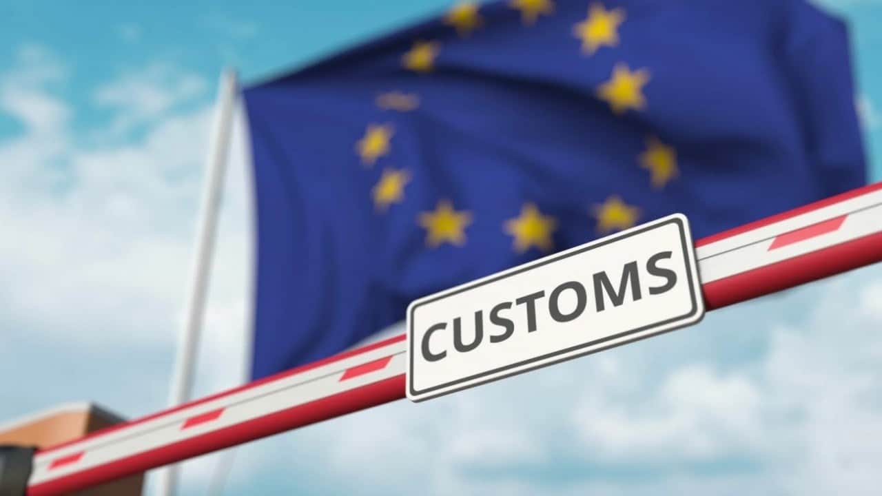 AB gümrük sisteminde değişikliğe gitti! Bugünden itibaren kademeli olarak uygulanmaya başladı