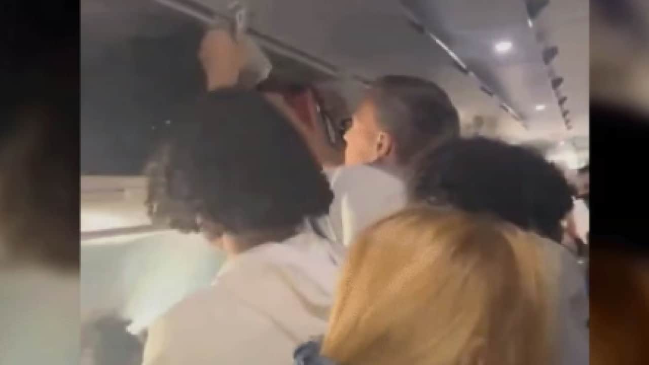 Foto - ABD uçağında kırmızı alarm: Havadayken birden alev aldı!