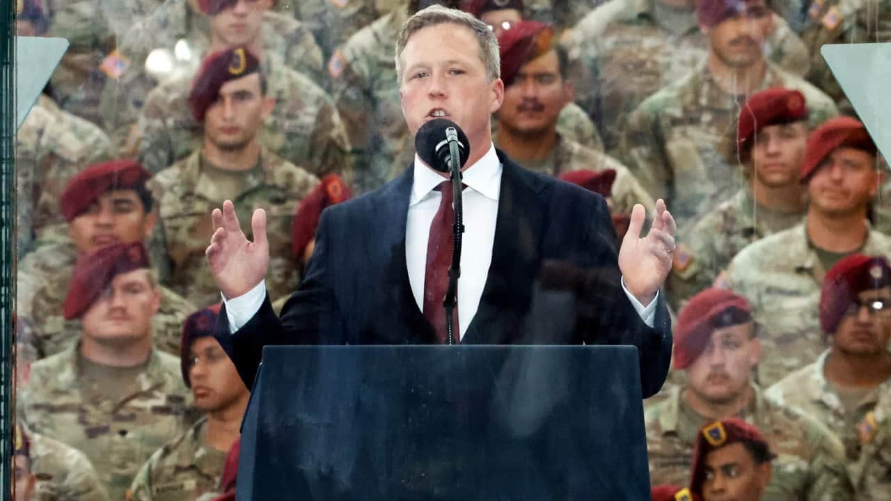 Foto - ABD’de deprem! Kritik isim, Trump’a sessiz sedasız istifasını sundu