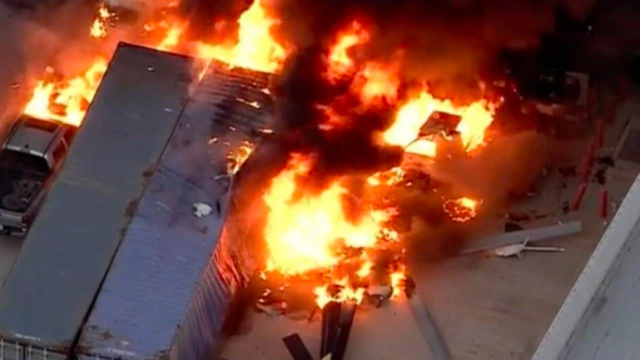 Ünlü kanalı sarsan olay: Kaza haberi çeken helikopter düştü!