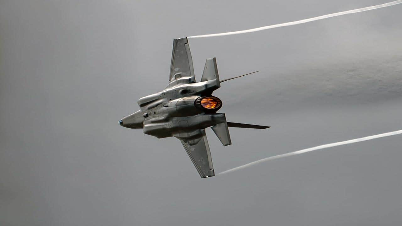 Foto - ABD'li uzman yerden yere vurdu! Lobilere aldırmayıp F-35'i gömdü