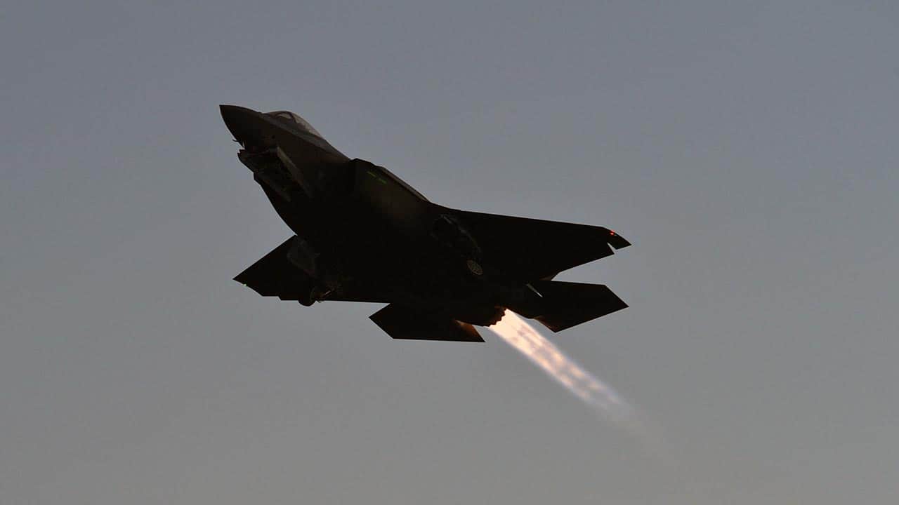 Foto - ABD'li uzman yerden yere vurdu! Lobilere aldırmayıp F-35'i gömdü