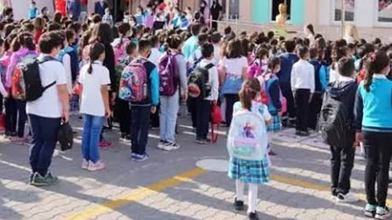 Foto - Acı ama gerçek: Okul kantininde kalp krizi riski var