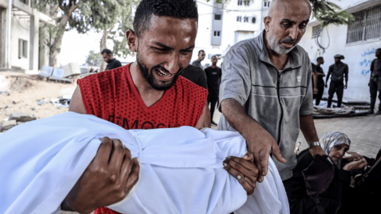 Foto - Açlık ve ölüm kıskacında Gazze! 78 yıl önceki sürgün gölgede kaldı: Siyonist katillerden eşi benzeri olmayan vahşet