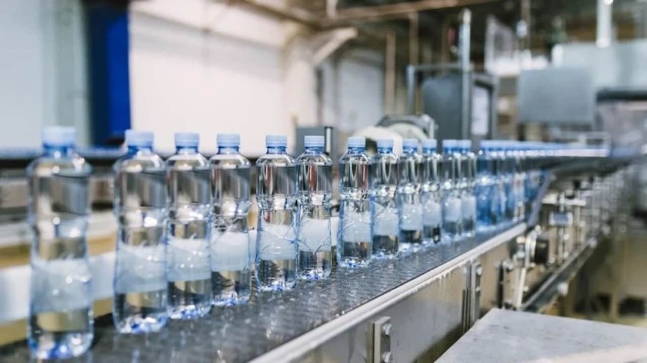 Foto - Adı büyük bir skandala karışmıştı:Türkiye'de büyük rağbet gören ünlü su markası satıldı