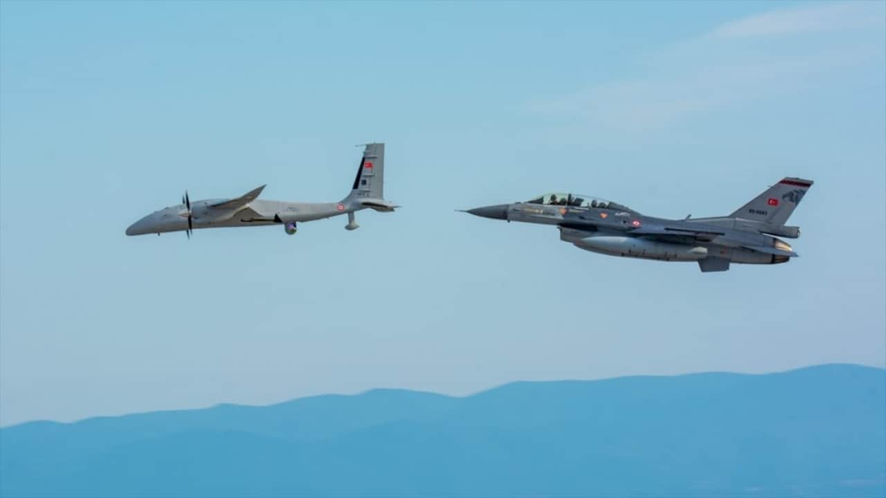 Foto - Afrika Boynuzu’nda Türk fırtınası! F-16’lar ve Akıncı’lar sahaya indi, dengeler tamamen değişti