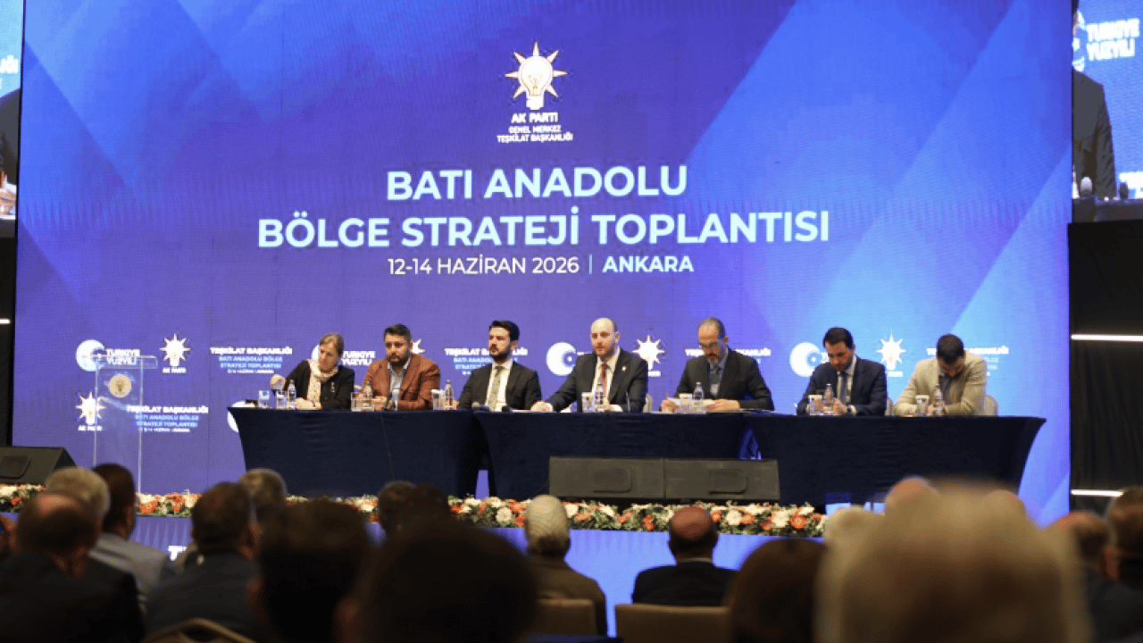 Foto - Afyonkarahisar AK Parti teşkilatı Batı Anadolu Bölge Strateji Toplantısına katıldı