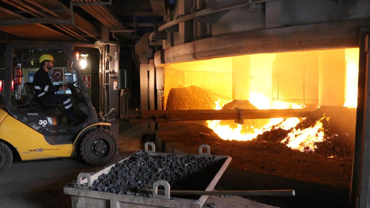 Foto - Ağustosta birinci sektör oldu! Otomotiv endüstrisinden 2,8 milyar dolarlık ihracat