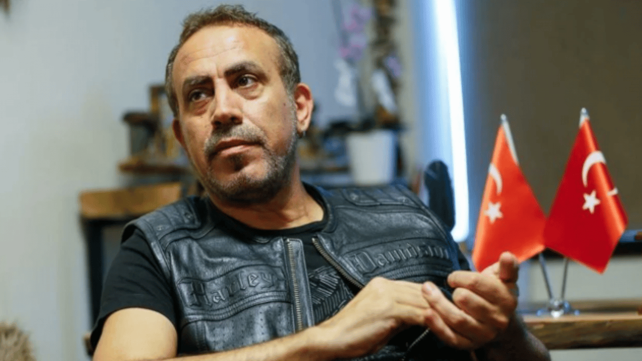 Foto - Ahbap’ta acılı babaya rezil tuzak: Uçak kazasında ölen kızının acısını istismar ettiler