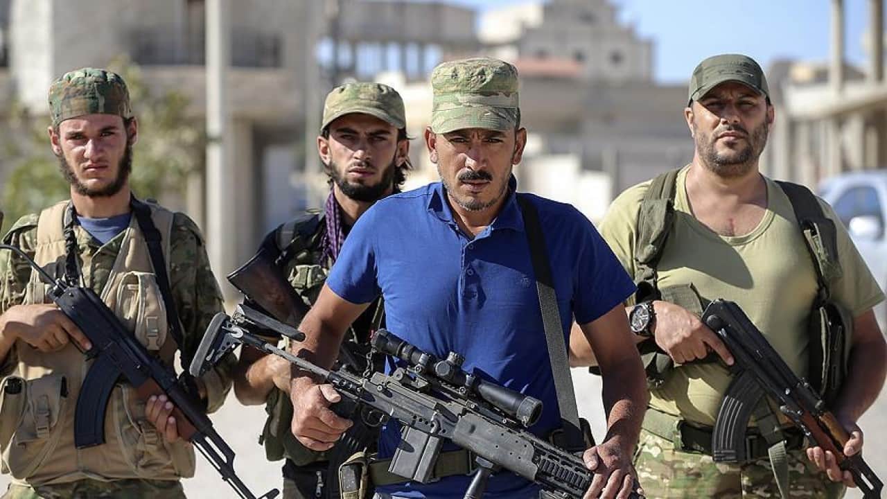 Foto - Ahmed El Şara'nın kararı kızdırdı! Türkiye'ye yakın isim istifa kararı aldı
