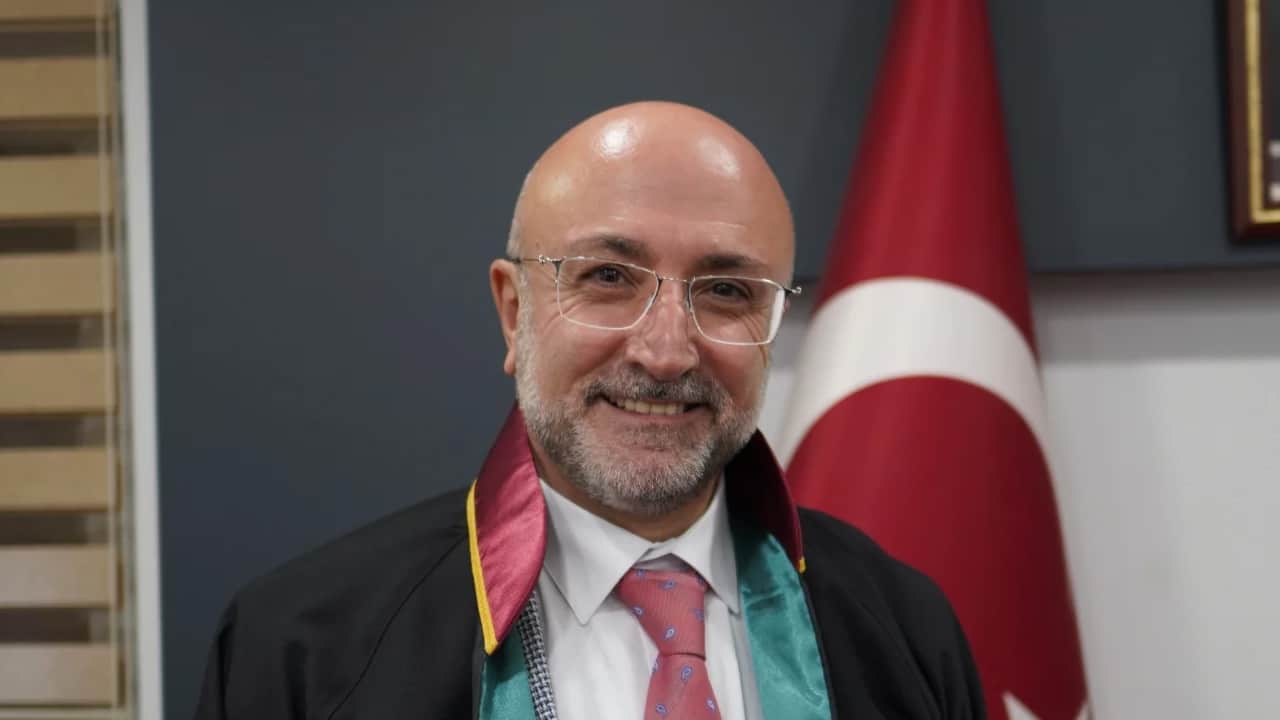 AK Parti Afyonkarahisar İl Başkanı Av. Turgay Şahin'den '27 Nisan e-muhtıra' mesajı 