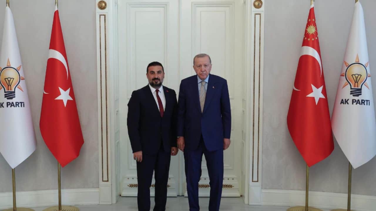 AK Parti Afyonkarahisar İl Başkanı Özgür Kavak’tan göreve başladıktan sonra ilk açıklama: Telefonunuz 7/24 açık olsun