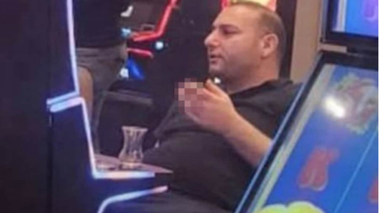 Foto - AK Parti direkten dönmüş! O belediye başkanı kumarda yakalandı