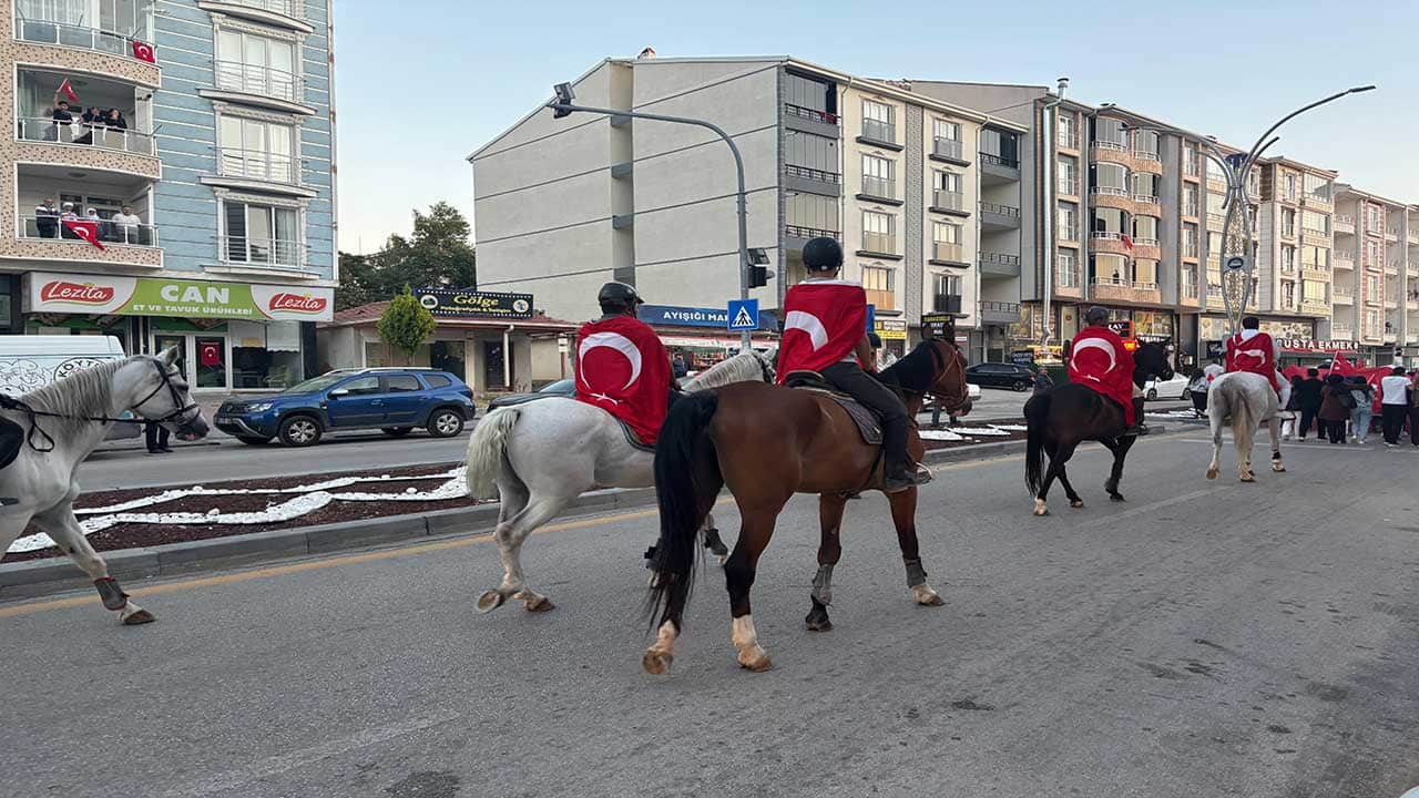 Foto - AK Parti Genel Başkan Yardımcısı Kürşad Zorlu'dan Haymana'da gururlandıran mesajlar! 